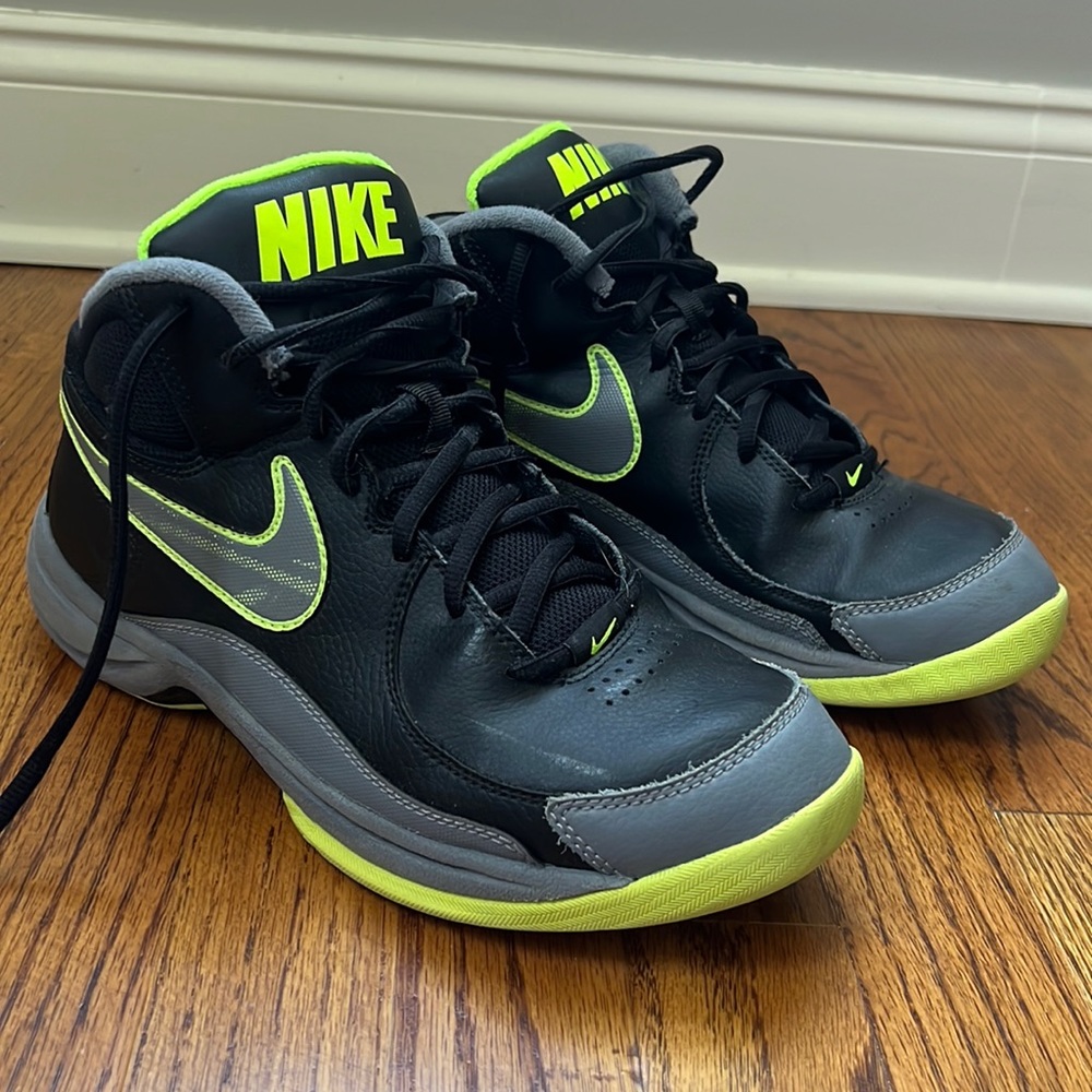 Men’s Basketball Shoes